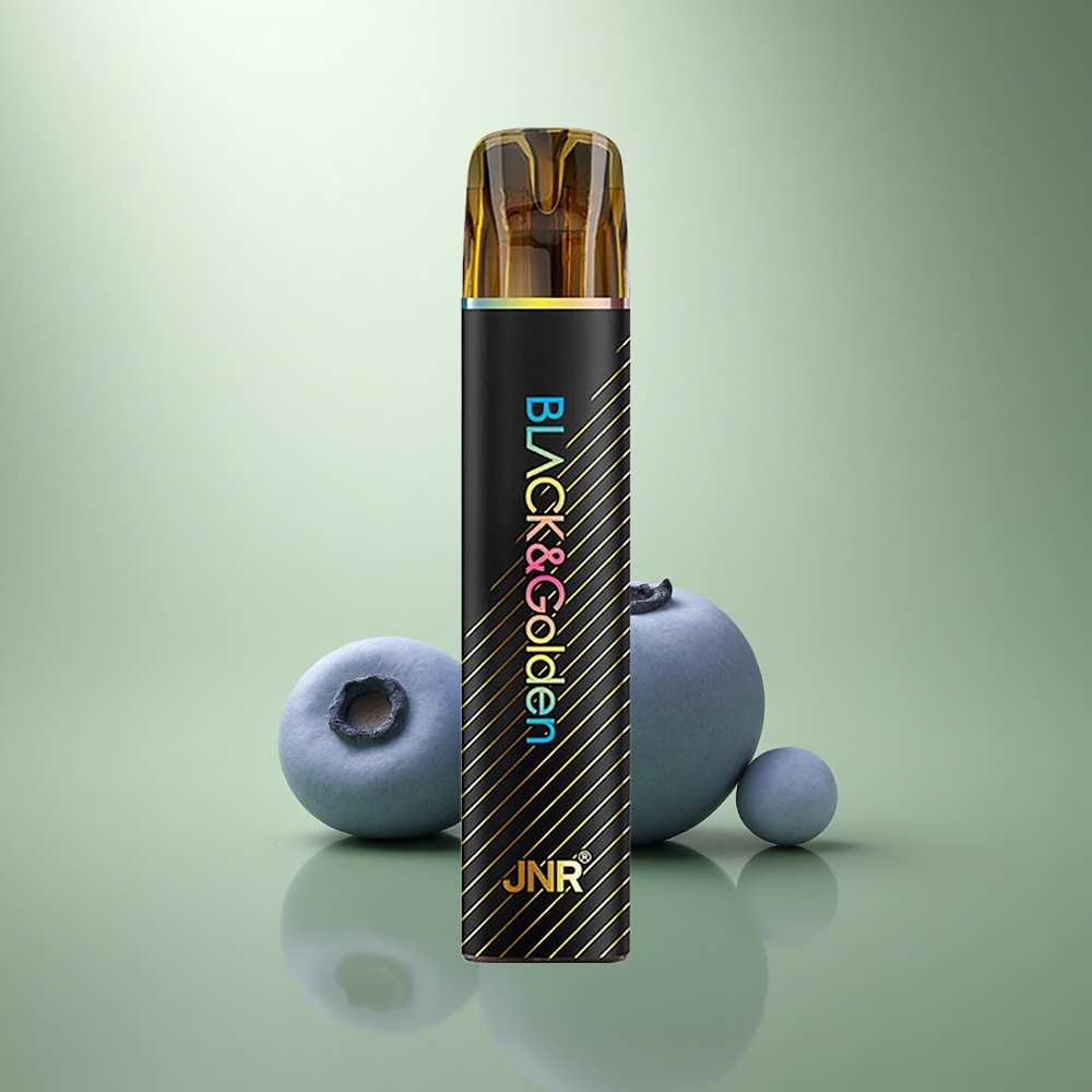 JNR Black&Golden 600+200 Blauwe Bes Bubble Gum 800 Puffs 550mAh 2ml